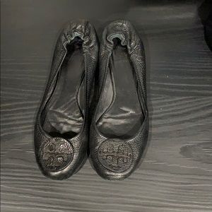 Tory Burch Riva all black